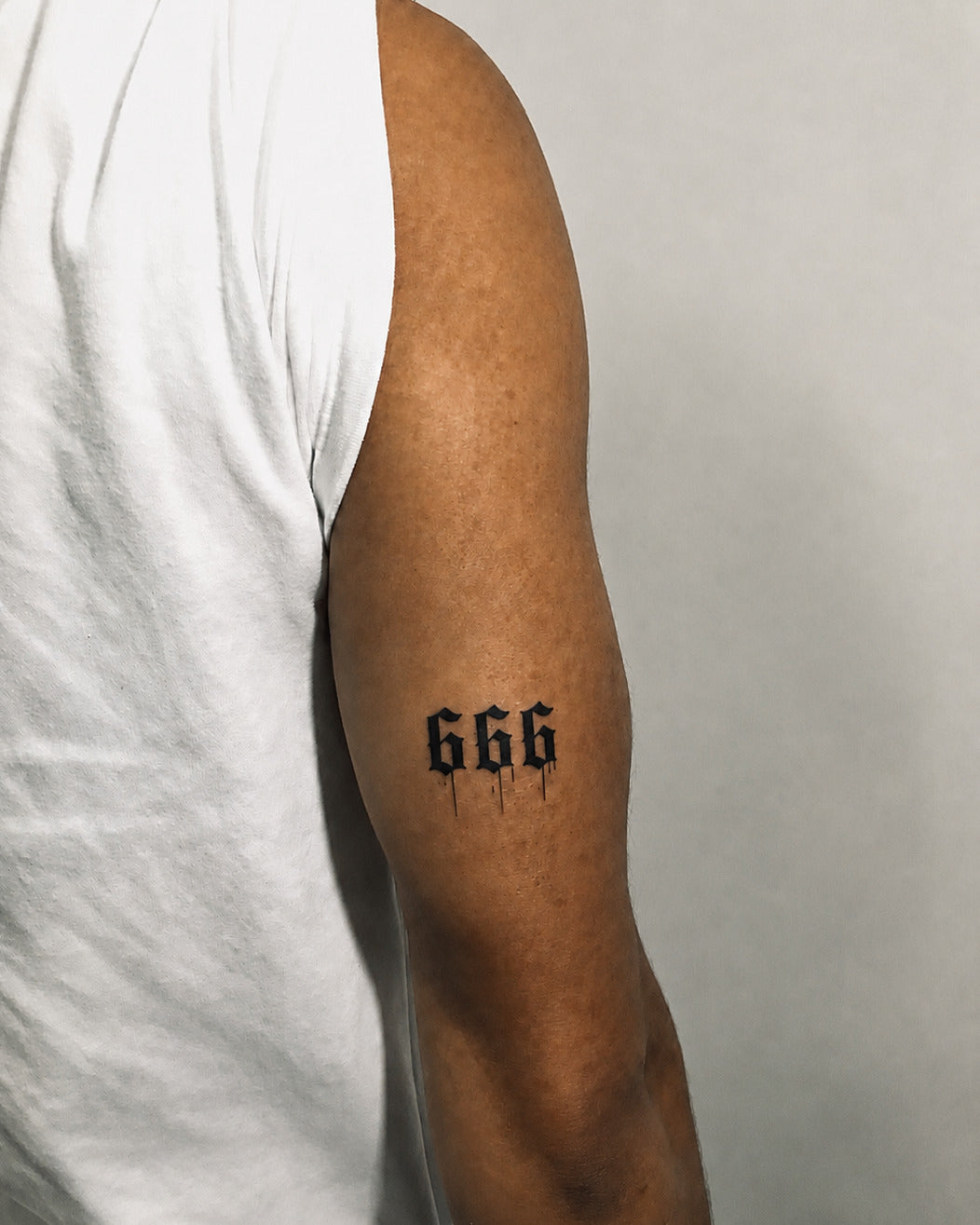 Цифри - 666